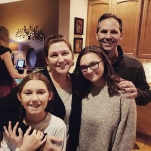 Meet your Posher, Ainsley